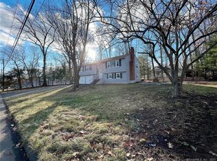 85 Illinois Ave, Bristol, CT 06010