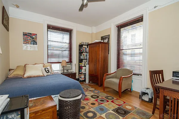 Sold by Oxford Property Group | media 18