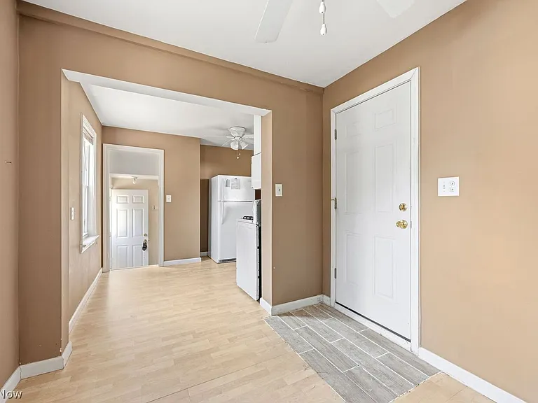 1395 Irene Rd — Photo 8