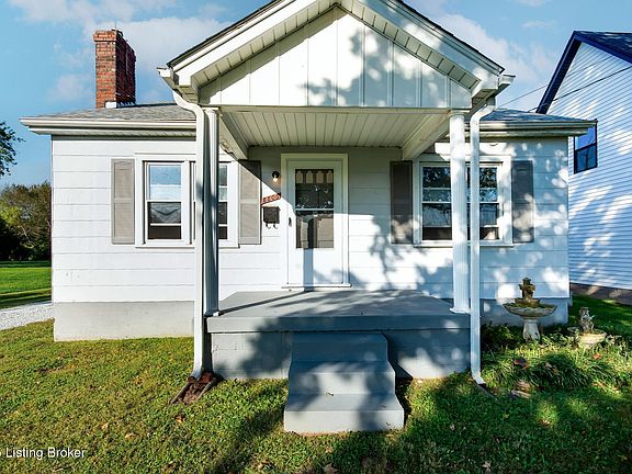 4th image of 8806 Thompson Ln
