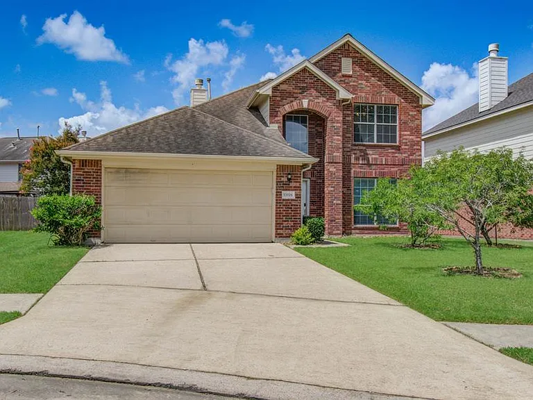 12026 Parkers Hideaway Dr — Photo 2