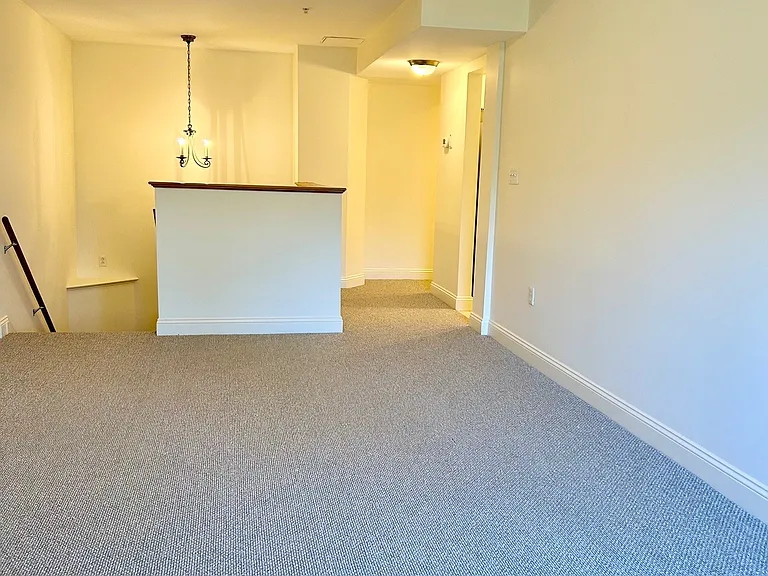Warner Woods Apartments — Photo 3