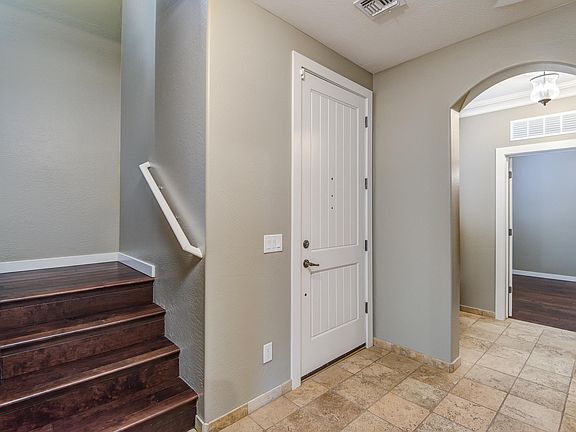 3rd image of 2312 W Dusty Wren Dr