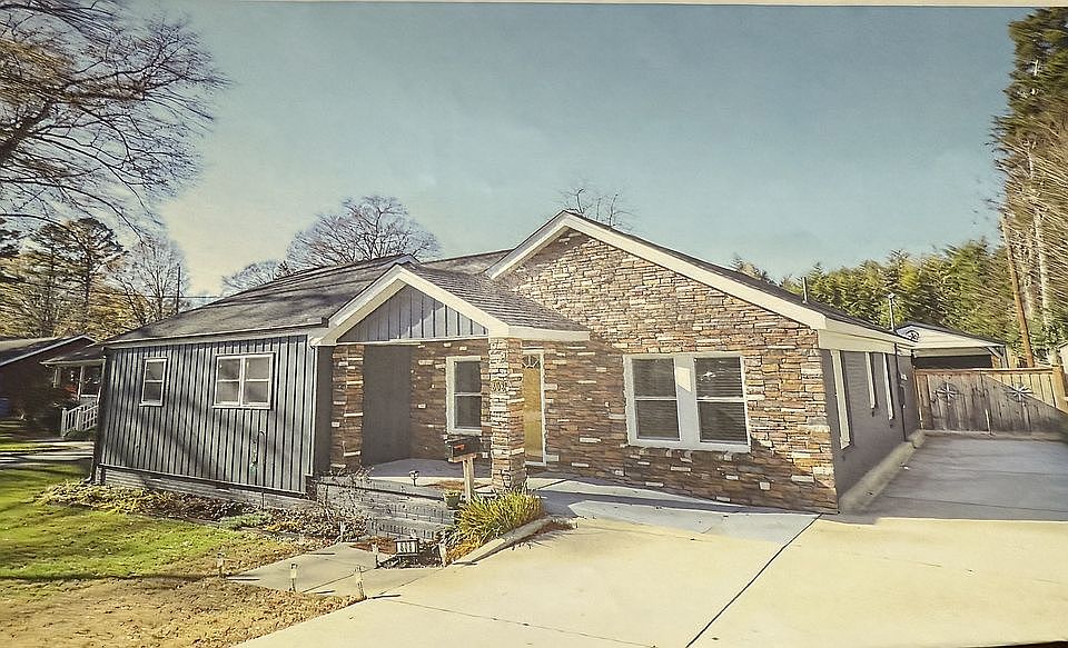 SINGLE FAMILLY HOME