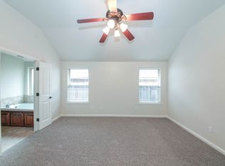 305 Evie Pl, Moore, OK 73160