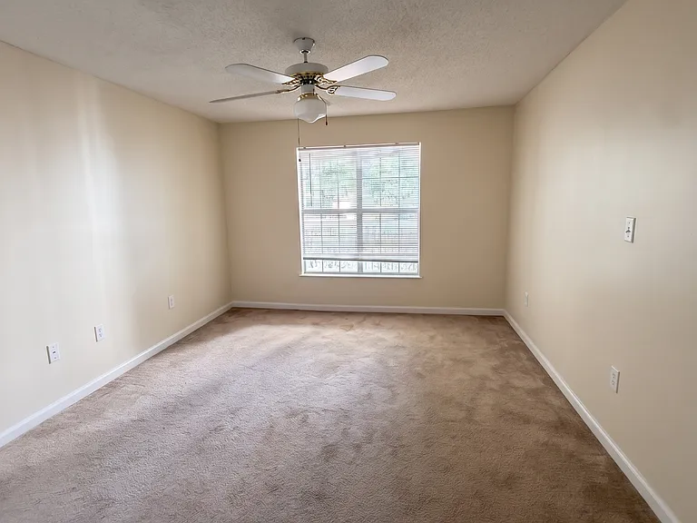 1231 Ladys Island Dr #224 — Photo 11