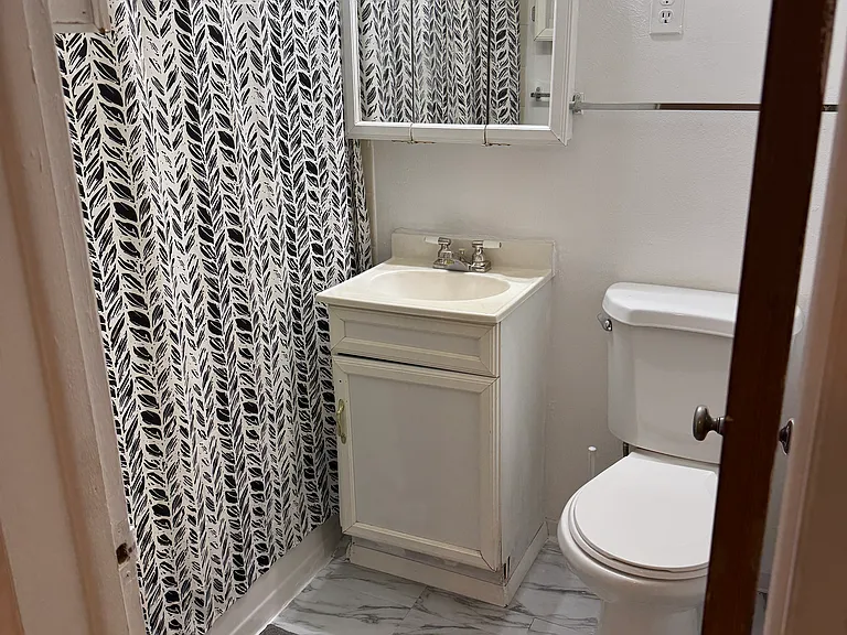 1232 Benton St — Photo 10