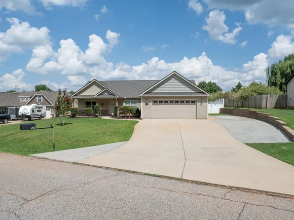 203 Butler Rd, Lyman, SC 29635