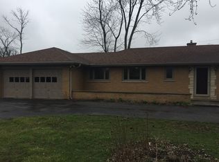 2160 New Willow Rd, Northfield, IL 60093