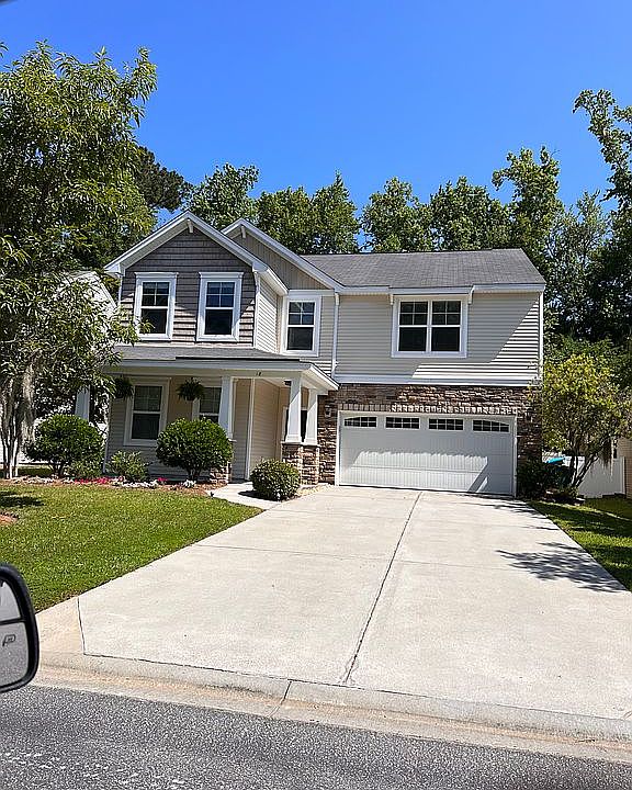 1st image of 18 Cedar Ln