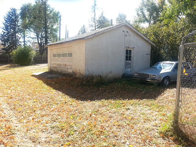 2nd image of 243 Laclede Ave