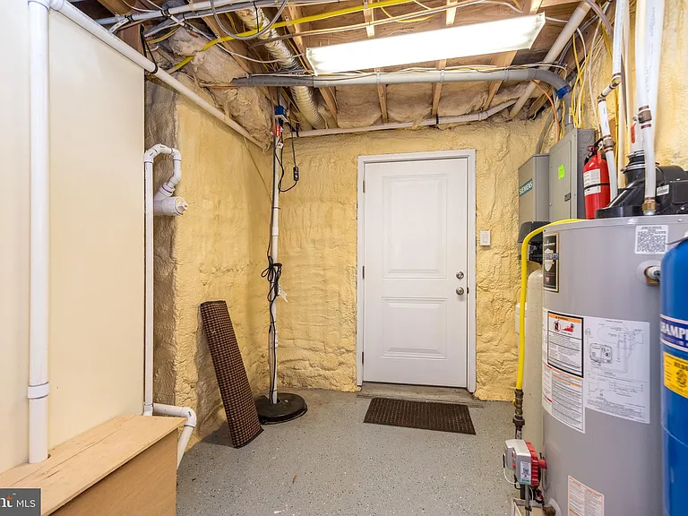3657 Applebutter Rd — Photo 35