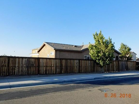 5th image of 13624 Breckenridge Ln