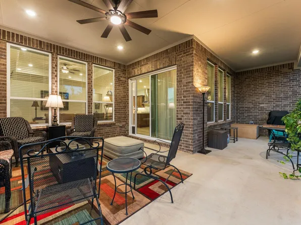 112 Telegraph Ln, Georgetown, TX 78633