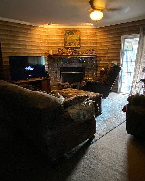 2nd image of 1711 Joe Dillon Rd