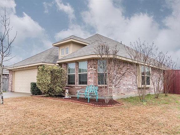 3rd image of 4029 Tarpon Springs Dr