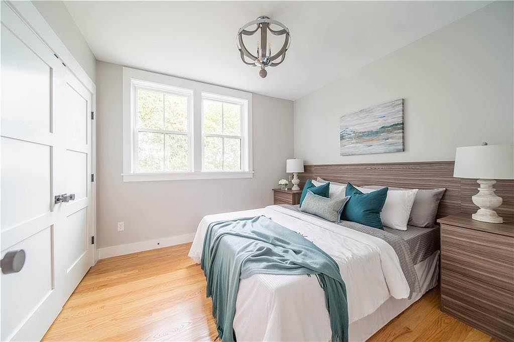 15 Castle St 1, East Greenwich, RI 02818 Zillow