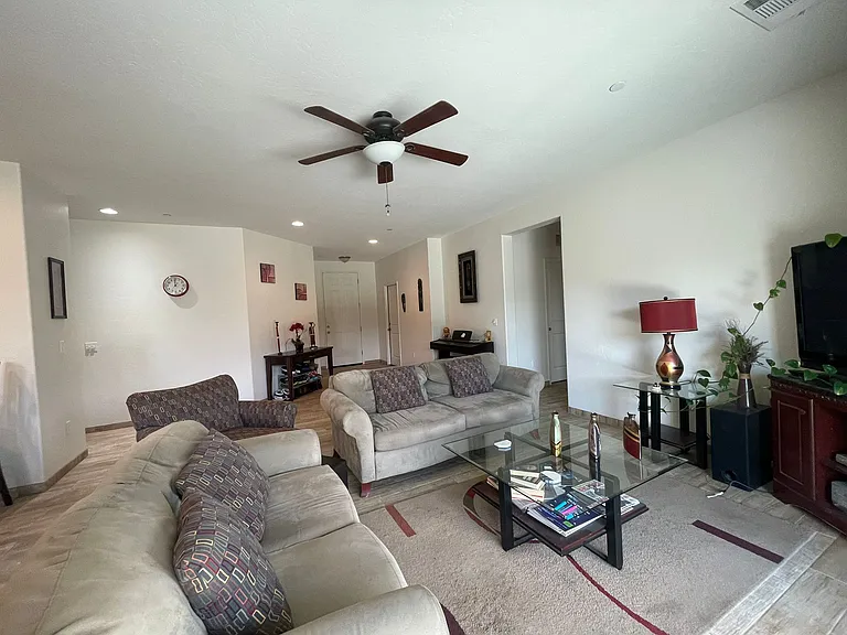 1519 W Manor Ct — Photo 7