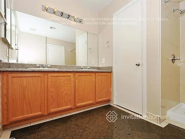 3610 Hat Rock Ct — Photo 11