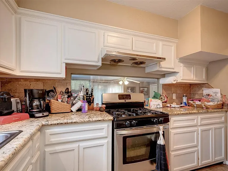 5917 Jason St — Photo 11