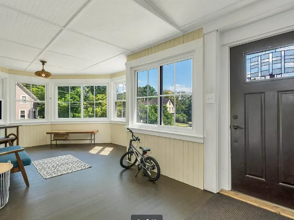 47 Highland St #2, Ashland, NH 03217