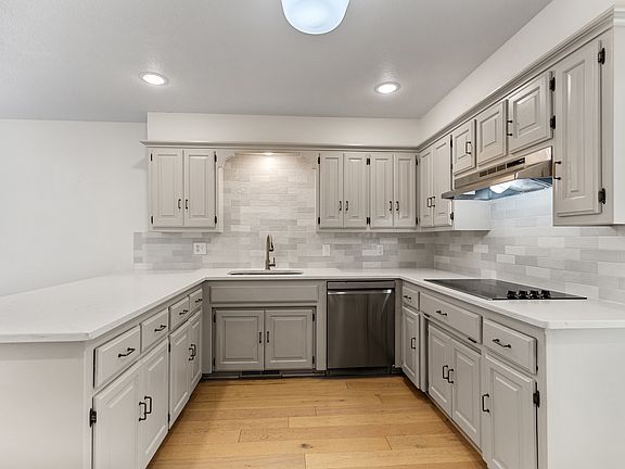 5th image of 11416 Leaning Elm Rd