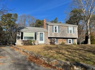 18 Cutter Dr, Plymouth, MA 02360
