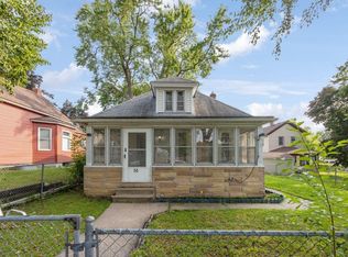 56 Hatch Ave, Saint Paul, MN 55117