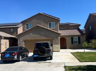 126 S 16th St, Kerman, CA 93630