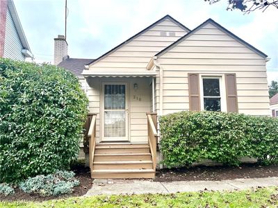 210 Kenmore Ave SE, Warren, OH, 44483