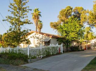 522 8th St, Ramona, CA 92065