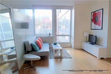 Rented by R New York