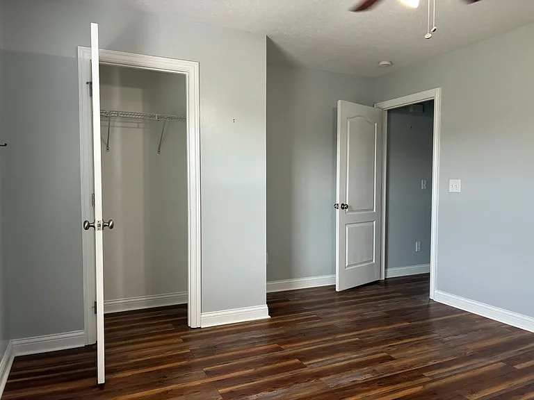 117 Victory Lake Dr — Photo 25