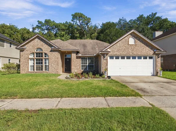 3385 Shauna Oaks Cir E, Jacksonville, FL 32277