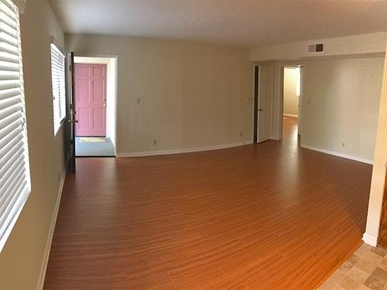 2nd image of 610 E Providencia Ave APT L