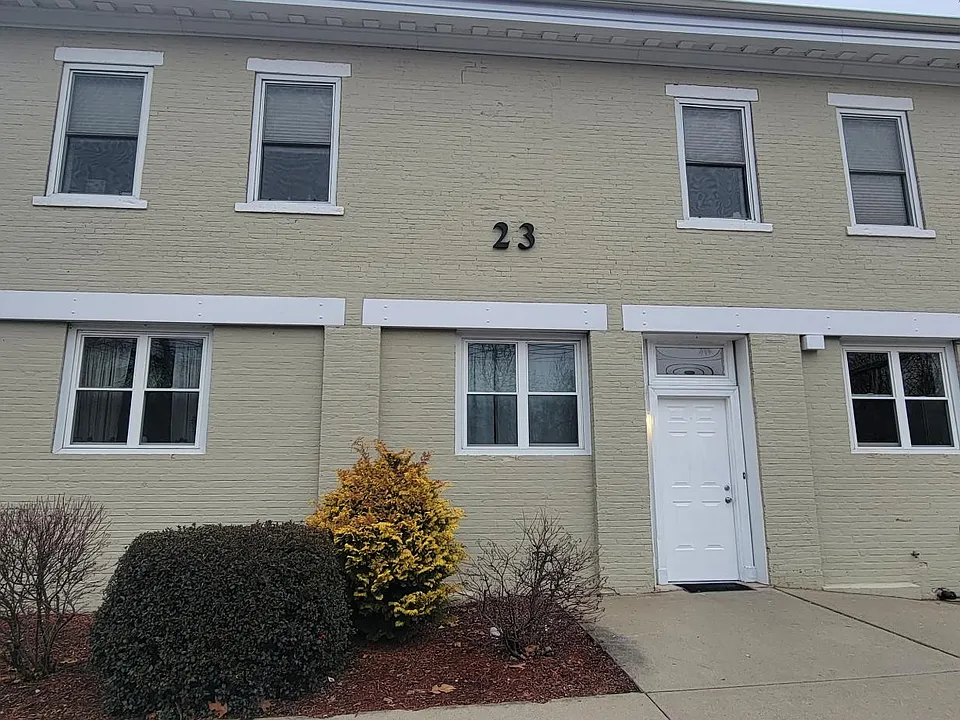 23 S Main St #2