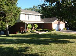 201 Scott Dr, Linn, MO 65051