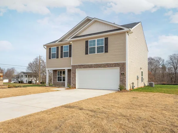 3230 Mallory Dr, Haw River, NC 27258