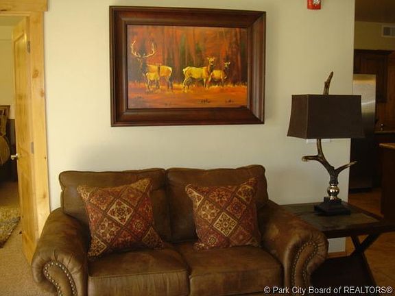 5th image of 5501 N Lillehammer Ln #4301