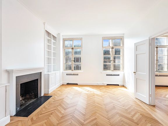 3rd image of 21 E 79th St Floor 5