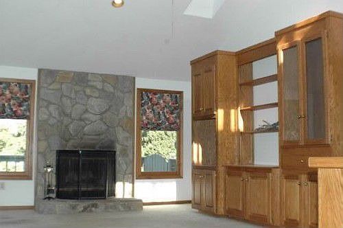 2nd image of 105 Marsmen Dr