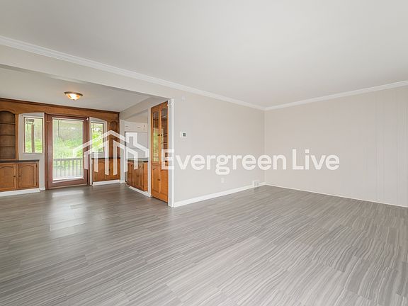 2nd image of 4709 Lolly Dr