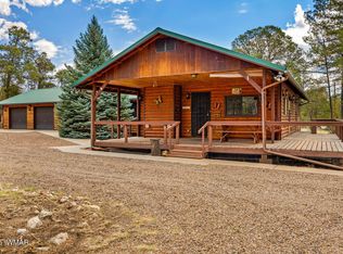 2084 Indian Trl, Overgaard, AZ 85933