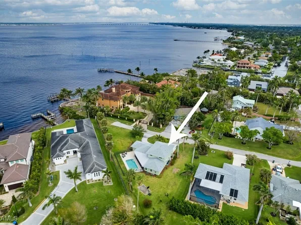 512 Peck Ave, Fort Myers, FL 33919