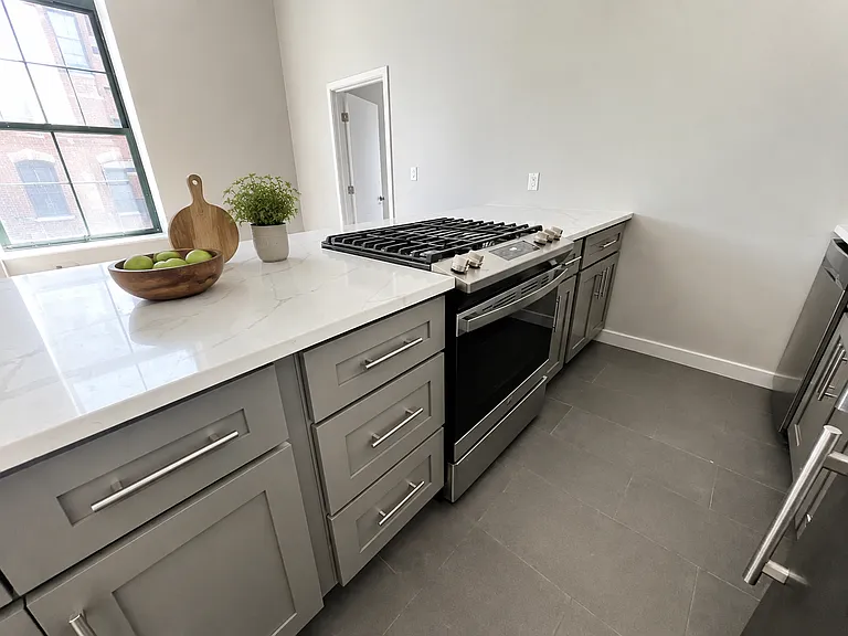 1661-1663 Washington St #306 — Photo 7
