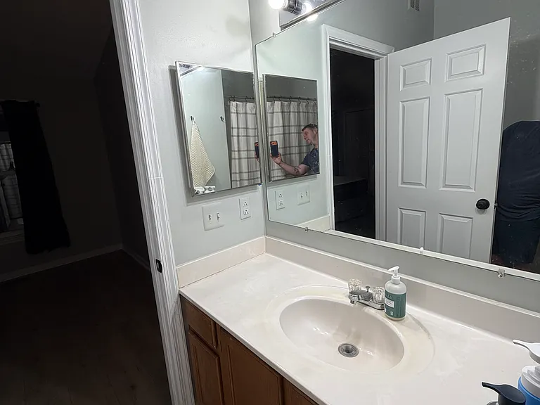 409 Davis Ave SW — Photo 4