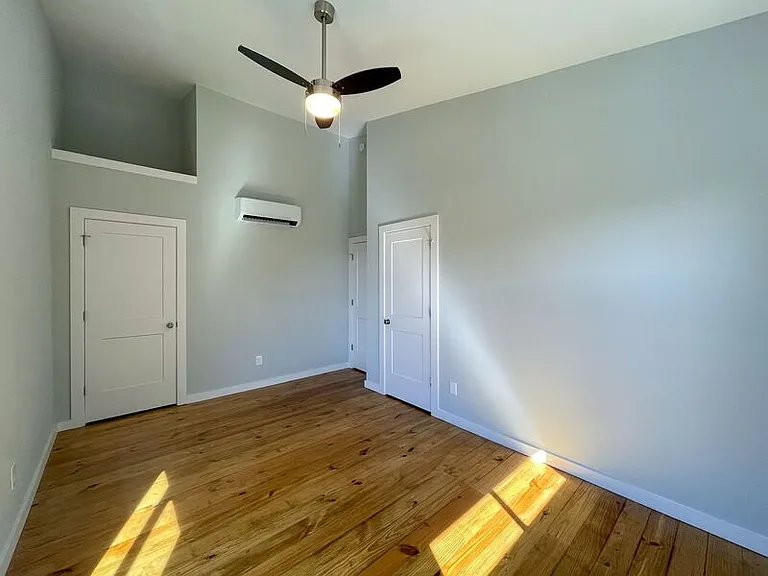 74 E Cascade St — Photo 6