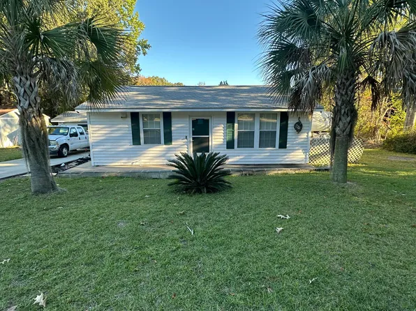 307 Irick St, Eutawville, SC 29048