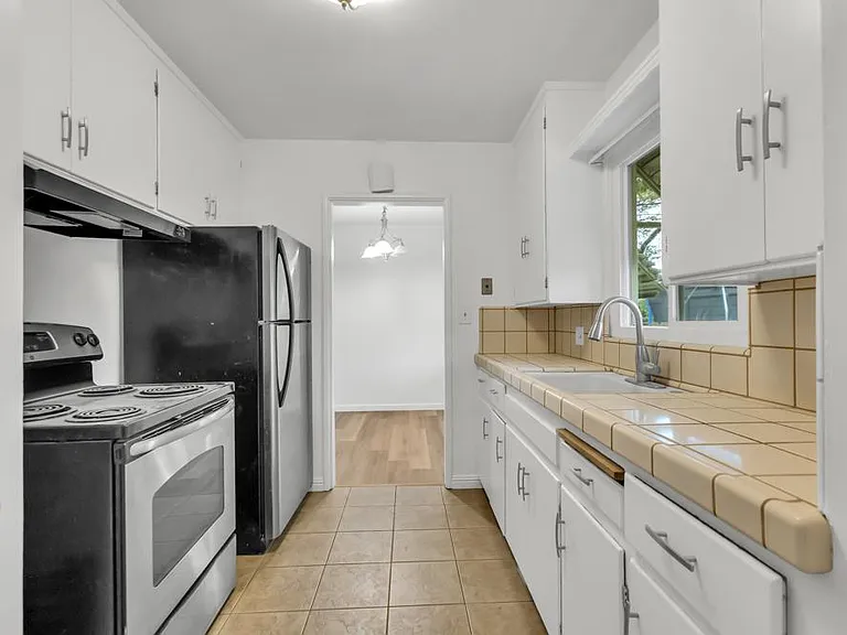 2549 Cumberland Rd — Photo 15