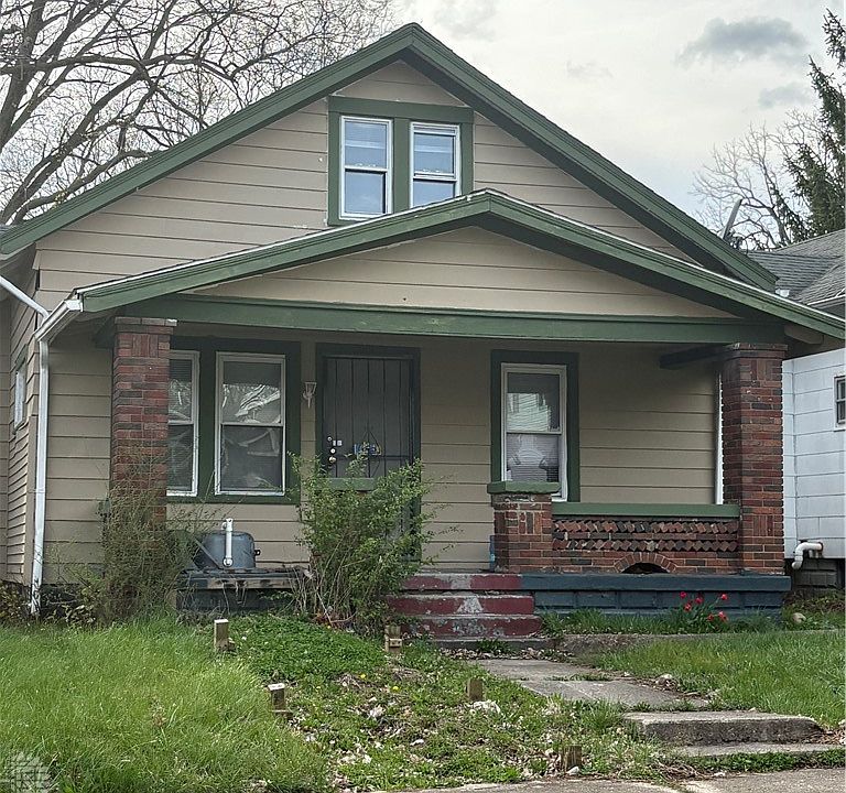 1st image of 551 Huron Ave